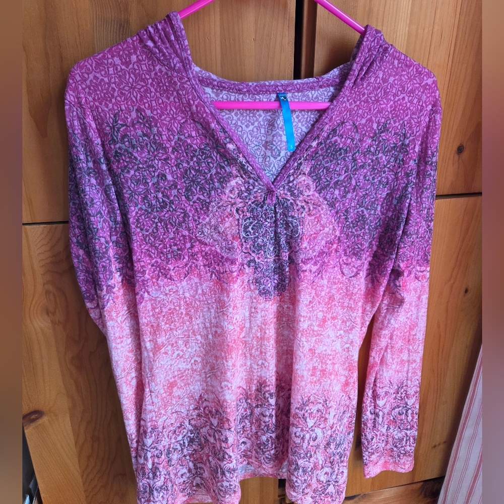 Kuhl Basel Women's Pink & Purple Hooded Lightweight Top Size Small